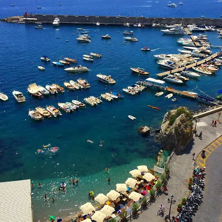 La Finestra Sul Mare Apartment